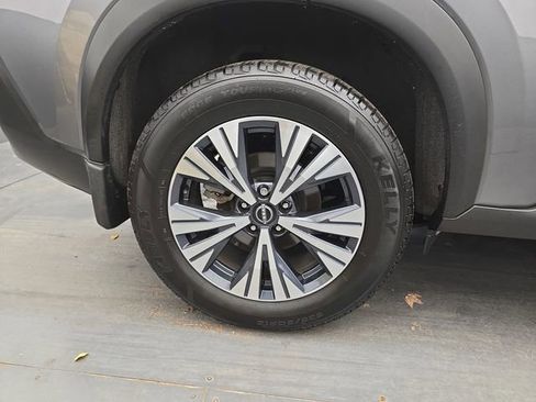 Used 2023 Nissan Rogue SV image 20