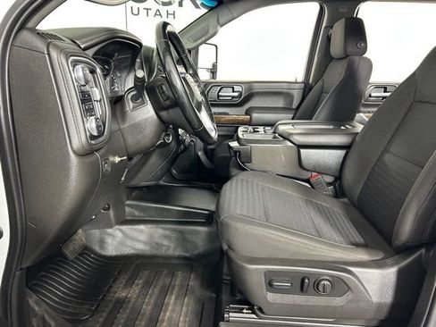 Used 2023 GMC Sierra 3500 SLE w/ SLE Convenience Package AWD/4WD image 18