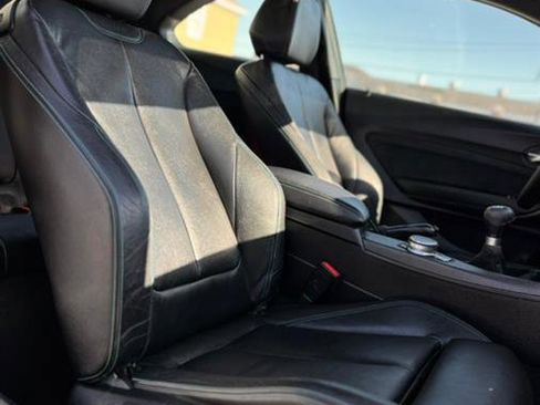 Used 2018 BMW M2 image 17