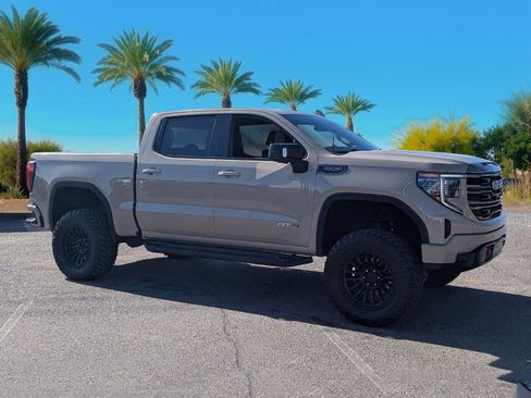 Used 2023 GMC Sierra 1500 AT4 w/ AT4 Premium Package image 7