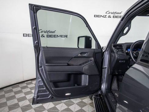 Used 2024 Lexus GX 550 w/ Cold Area Package AWD/4WD image 14