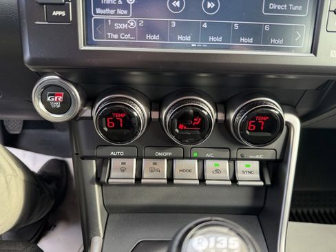 Certified 2025 Toyota GR86 w/ ALL Weather Mat Package (TMS) image 20