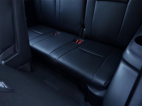 Certified 2022 Toyota Highlander XLE image 14