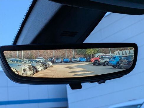 Used 2023 Chevrolet Traverse Premier w/ Redline Edition image 23