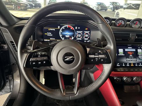Used 2025 Nissan Z Performance w/ Floor Mat Package RWD image 15