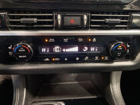 Certified 2024 Nissan Pathfinder Platinum w/ Cargo Package image 15