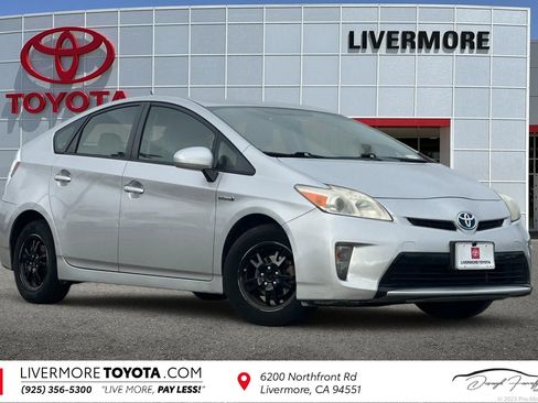 Used 2013 Toyota Prius Two image 1