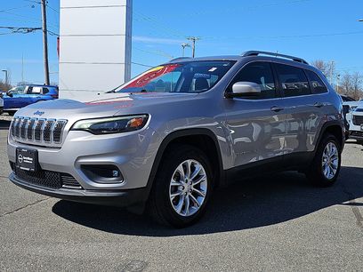 Used 2019 Jeep Cherokee Latitude w/ Popular Appearance Group
