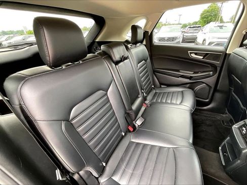 Used 2024 Ford Edge SEL AWD/4WD image 15