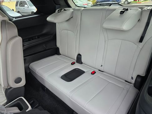 New 2026 INFINITI QX60 Autograph w/ Dark Cargo Package image 17