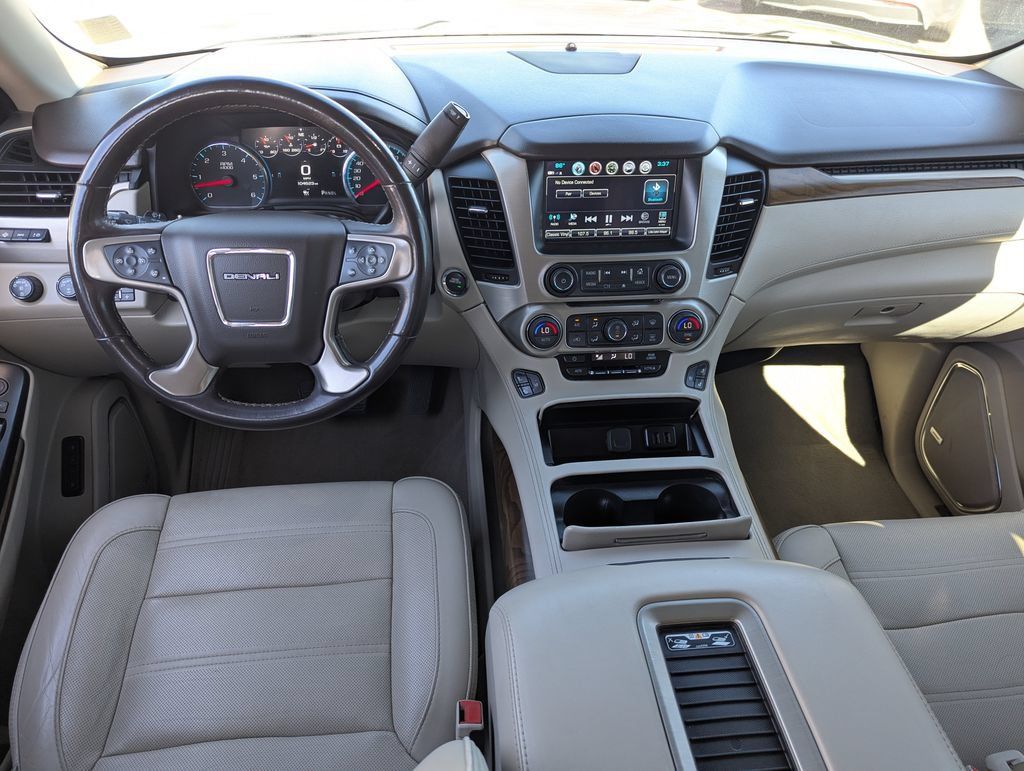 Used 2020 GMC Yukon Denali w/ Denali Ultimate Package AWD/4WD image 30