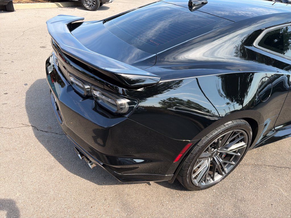 Used 2022 Chevrolet Camaro ZL1 RWD image 42