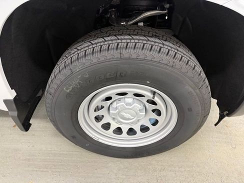 New 2026 Chevrolet Silverado 1500 W/T w/ WT Value Package image 4