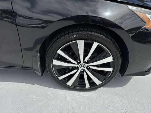 Used 2020 Nissan Altima 2.5 SR FWD image 59