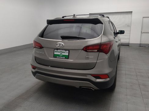 Used 2018 Hyundai Santa Fe Sport FWD image 7