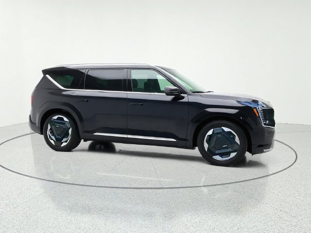Certified 2024 Kia EV9 Land AWD/4WD image 7