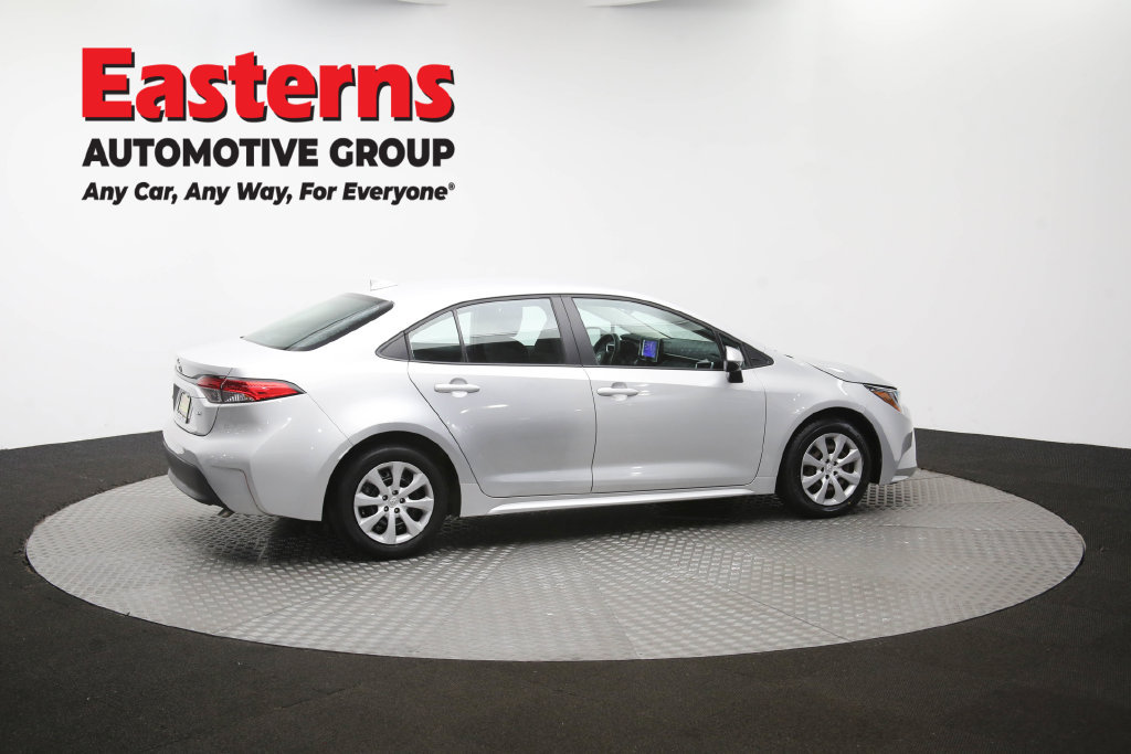 Used 2025 Toyota Corolla LE FWD image 44