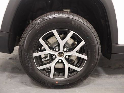 New 2025 Jeep Grand Cherokee L Limited w/ Luxury Tech Group II image 27