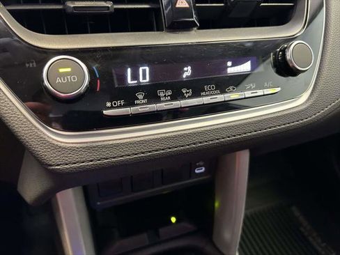 Certified 2024 Toyota Corolla Cross LE FWD image 22