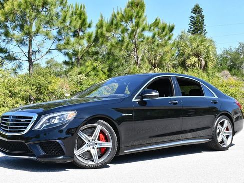 Used 2015 Mercedes-Benz S 63 AMG 4MATIC Sedan image 23