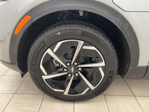 New 2026 Chevrolet Equinox EV LT image 7