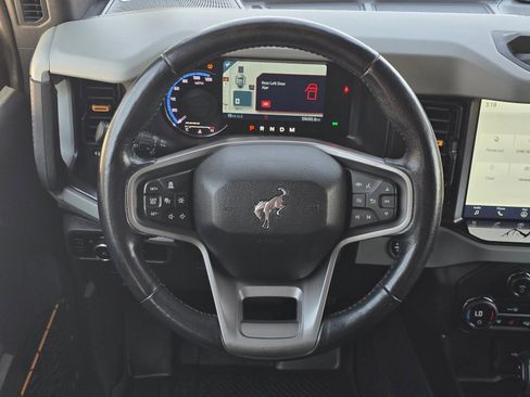 Used 2023 Ford Bronco Badlands AWD/4WD image 16