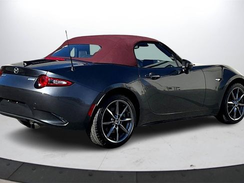 Used 2018 MAZDA MX-5 Miata Grand Touring image 8