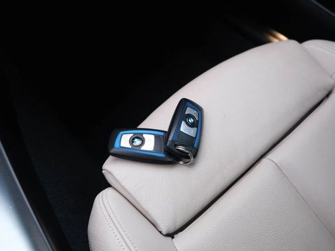 Used 2015 BMW M235i Coupe image 42