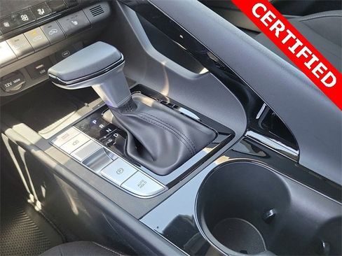 Used 2024 Hyundai Elantra SEL w/ Convenience Package image 11