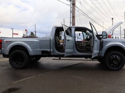 Used 2026 Ford F450 Platinum w/ Platinum Plus Package image 38