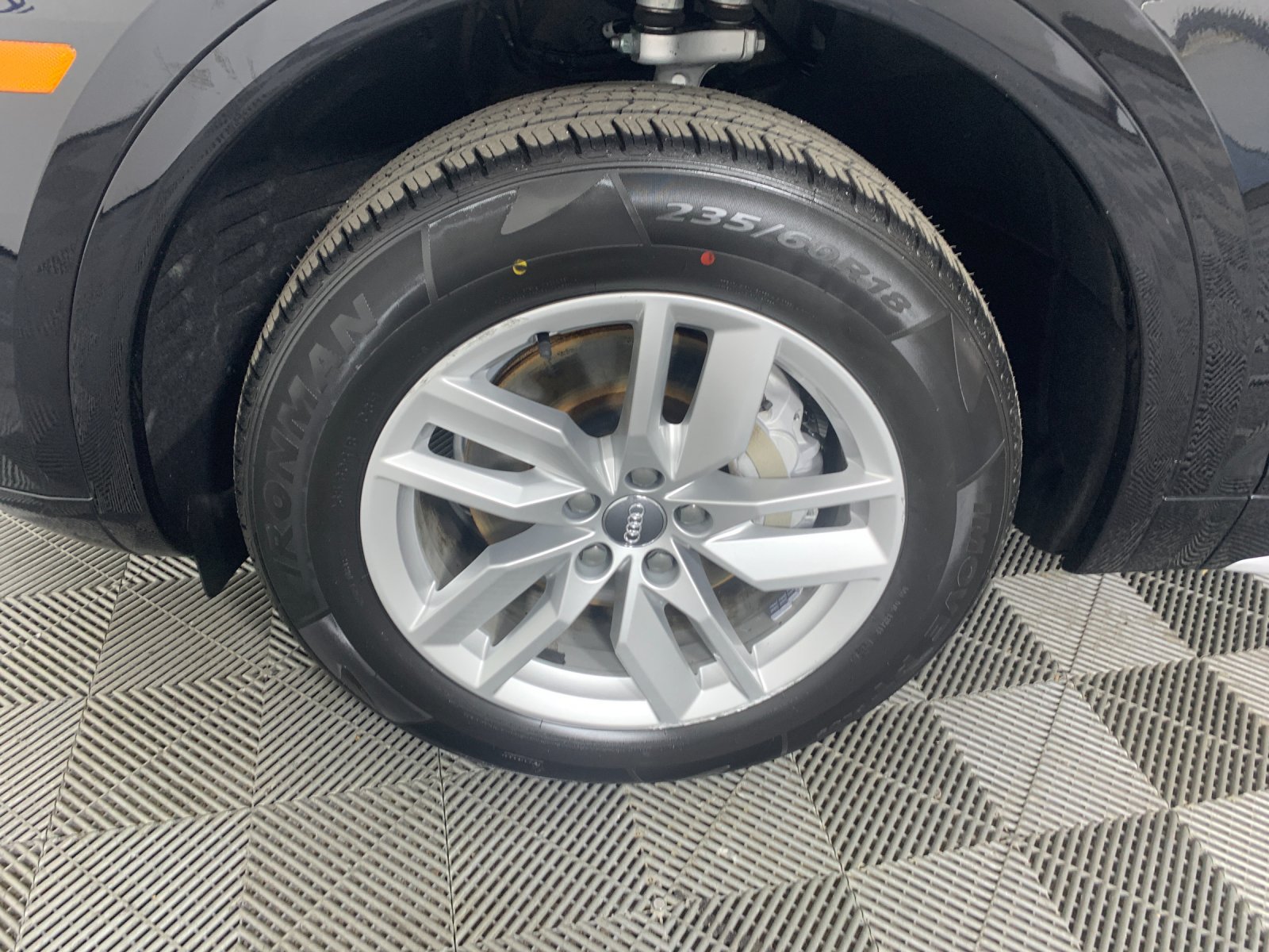 Used 2020 Audi Q5 2.0T Premium AWD/4WD image 11