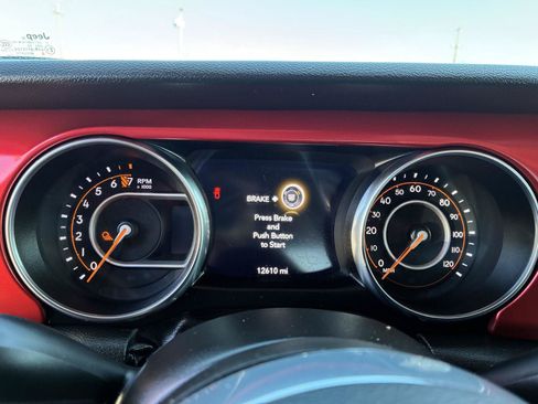 Used 2023 Jeep Gladiator Rubicon w/ LED Lighting Group AWD/4WD image 26