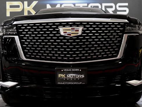 Used 2021 Cadillac Escalade ESV Luxury image 13