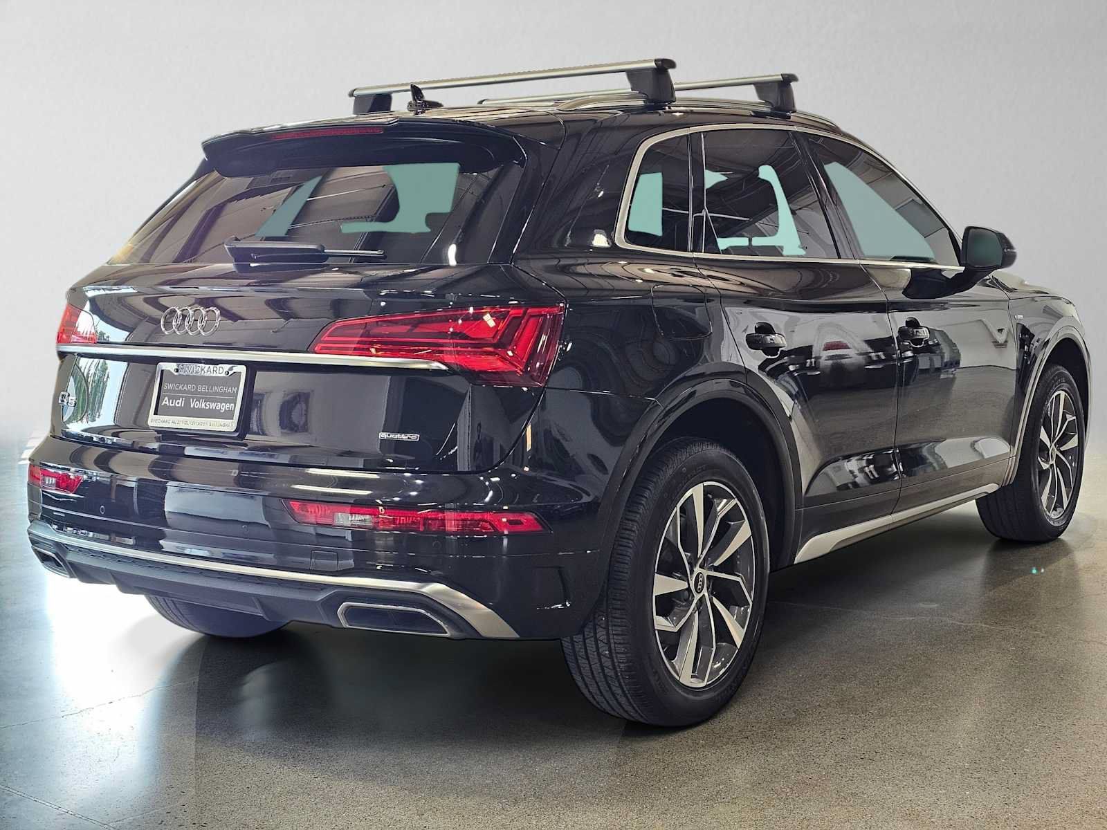 Used 2023 Audi Q5 2.0T Premium Plus w/ Premium Plus Package AWD/4WD image 3