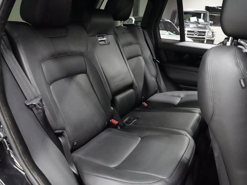 Used 2019 Land Rover Range Rover Supercharged AWD/4WD image 31