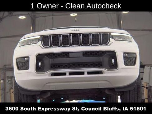 Used 2023 Jeep Grand Cherokee L Overland AWD/4WD image 2
