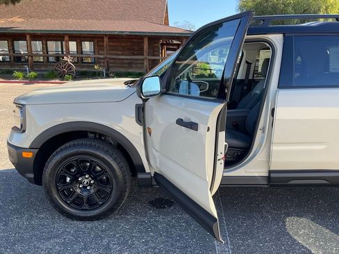 New 2025 Ford Bronco Sport Badlands image 52