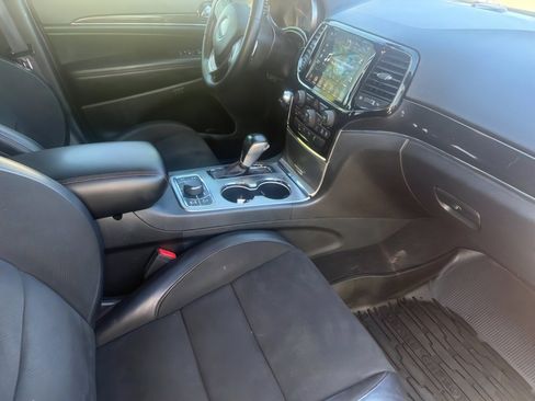 Used 2020 Jeep Grand Cherokee Trailhawk image 12