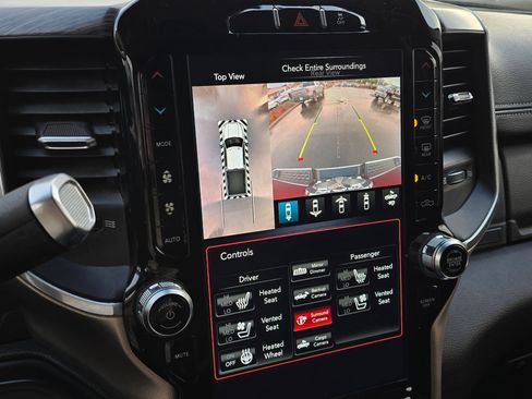 Used 2019 RAM 2500 Laramie image 19