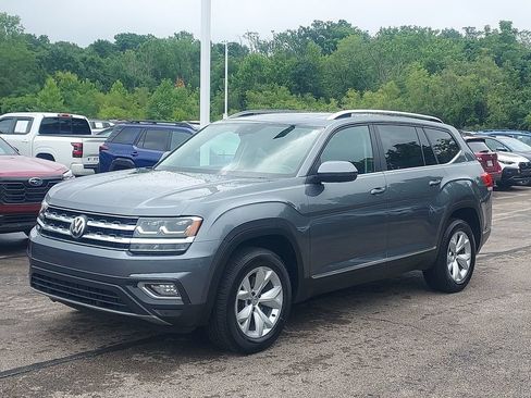 Used 2018 Volkswagen Atlas SEL AWD/4WD image 3