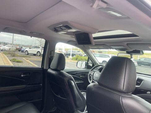 Used 2018 Honda Pilot Elite image 10