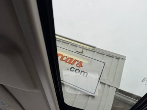 Used 2017 Jeep Patriot High Altitude image 21