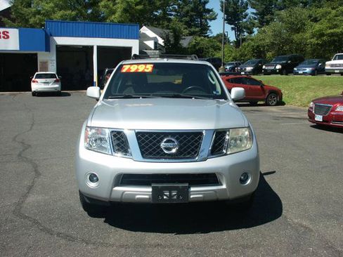 Used 2008 Nissan Pathfinder SE w/ Premium Pkg AWD/4WD image 5