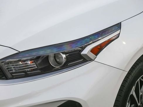 Used 2023 Kia Forte LXS image 6