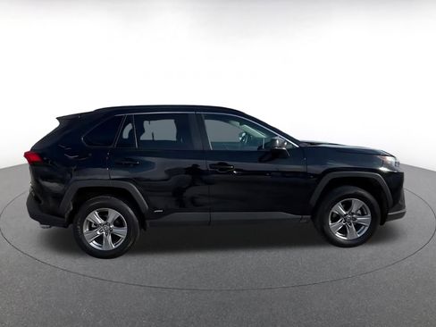 Used 2025 Toyota RAV4 LE image 16