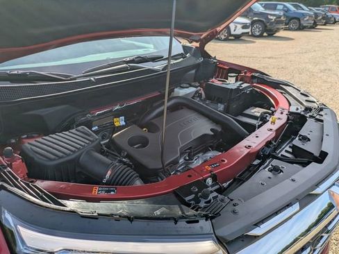 New 2026 Chevrolet Equinox LT FWD image 35