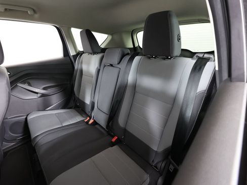 Used 2016 Ford Escape SE FWD image 15