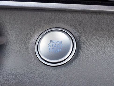 Certified 2026 Hyundai Elantra Sport FWD image 28