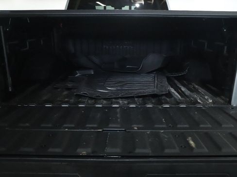 Used 2024 GMC Sierra 3500 SLT w/ SLT Premium Package AWD/4WD image 33