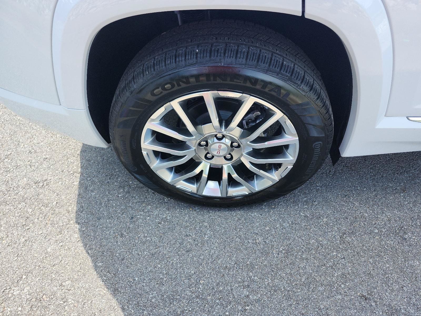 Used 2026 GMC Terrain Denali AWD/4WD image 6
